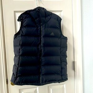 ADIDAS Black Hooded vest XL womens zippered pockets
